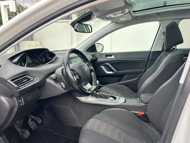 PEUGEOT 308 usata, con Sistema di navigazione