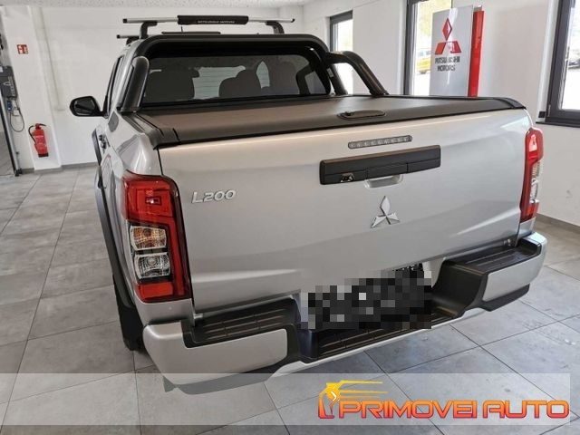 MITSUBISHI L200 usata, con Climatizzatore