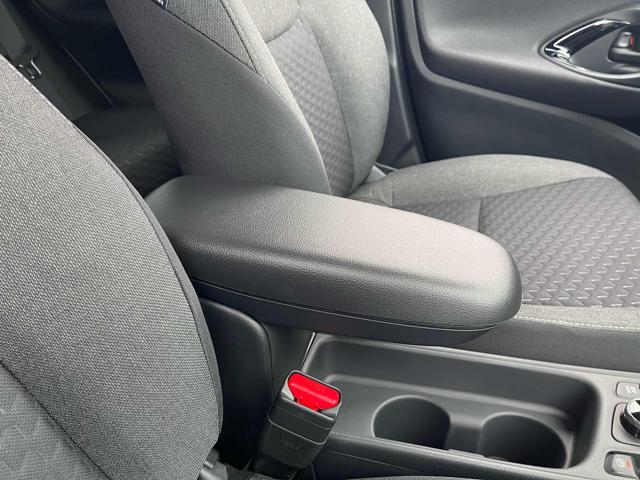 TOYOTA Yaris Cross usata, con Fari LED