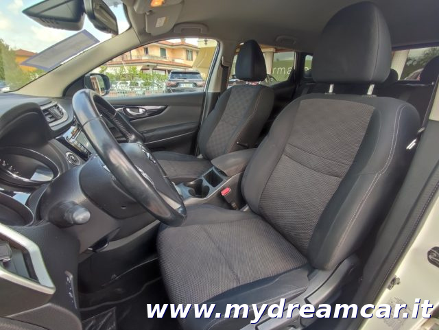 NISSAN Qashqai usata, con Climatizzatore