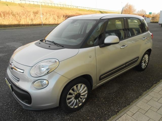 FIAT 500L usata, con ABS