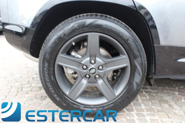 LAND ROVER Defender usata, con Cronologia tagliandi