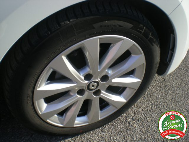 RENAULT Clio usata, con ESP