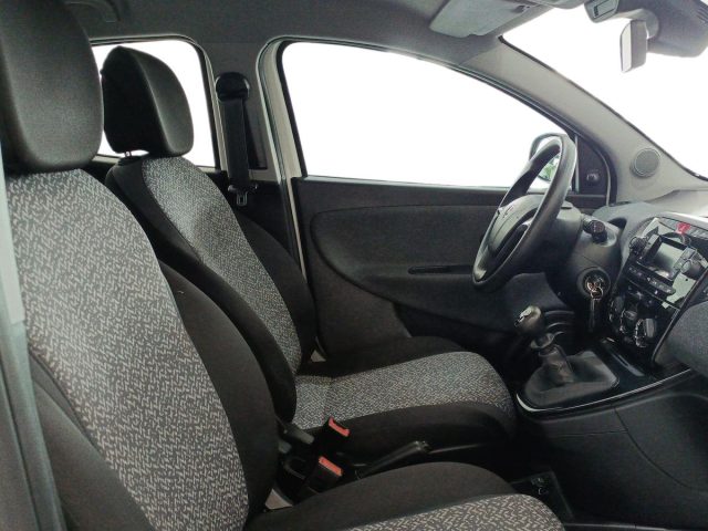 LANCIA Ypsilon usata, con Sedile posteriore sdoppiato