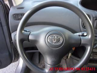 TOYOTA Yaris usata, con Immobilizzatore elettronico