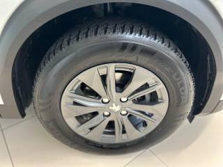 PEUGEOT 2008 usata, con Specchietti laterali elettrici