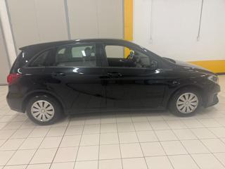 MERCEDES-BENZ B 180 usata, con Autoradio