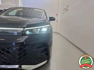 VOLKSWAGEN Tiguan usata, con Sedile posteriore sdoppiato