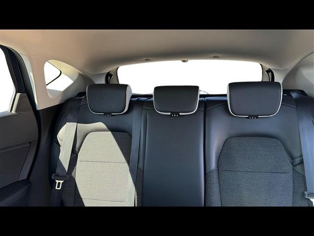 RENAULT Captur usata, con Controllo automatico clima