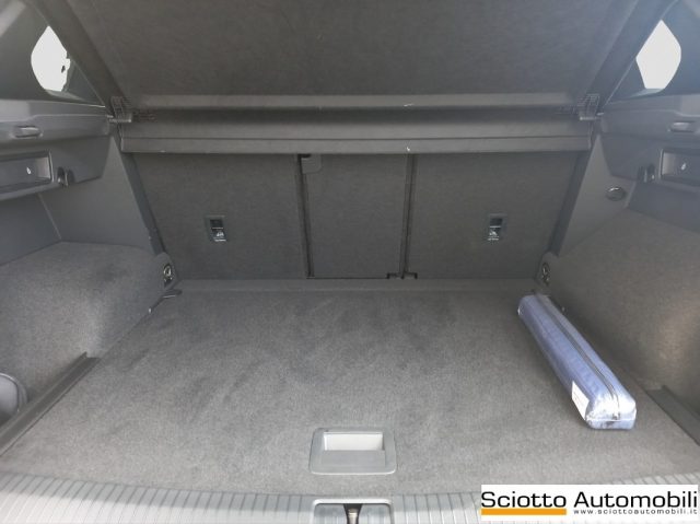 VOLKSWAGEN Tiguan usata, con Fari LED