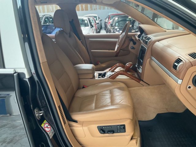 PORSCHE Cayenne usata, con ESP