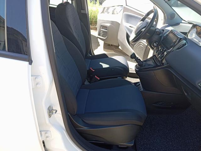 LANCIA Ypsilon usata, con Apple CarPlay
