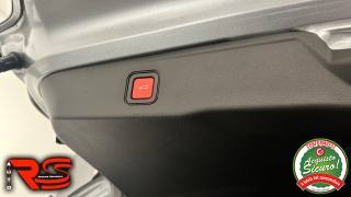 JEEP Avenger usata, con Volante in pelle