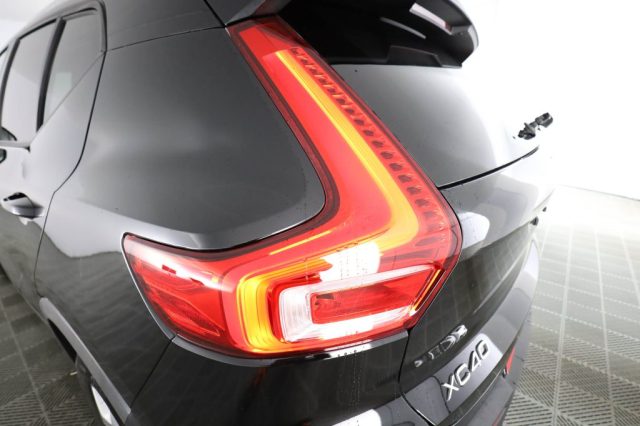 VOLVO XC40 usata 9