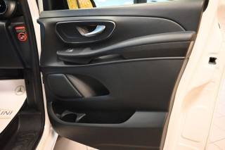 MERCEDES-BENZ V 300 usata 66