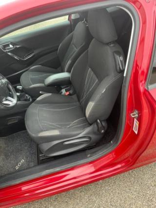 PEUGEOT 208 usata, con Bluetooth