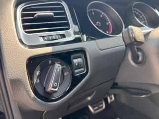 VOLKSWAGEN Golf usata, con Controllo automatico clima