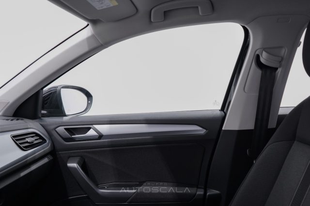VOLKSWAGEN T-Roc usata, con Fari LED