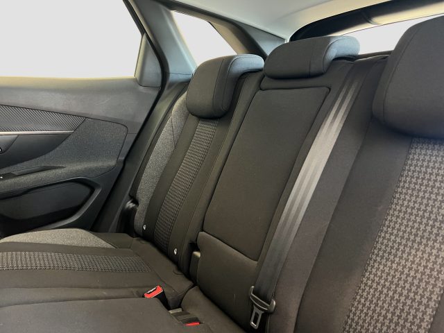PEUGEOT 3008 usata 13