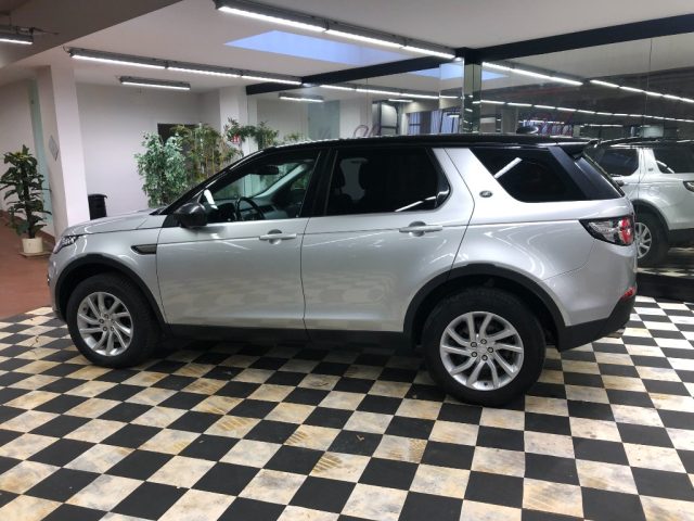 LAND ROVER Discovery Sport usata, con Autoradio