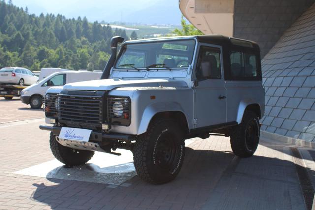 LAND ROVER Defender usata, con Climatizzatore