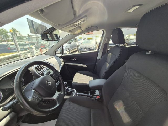SUZUKI S-Cross usata, con USB