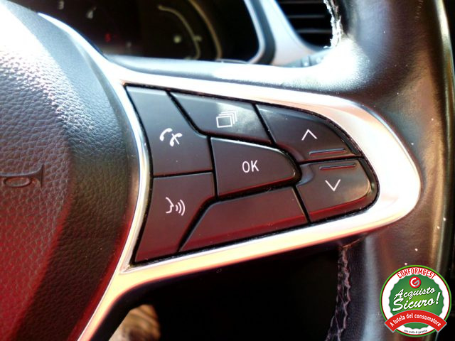 RENAULT Captur usata, con Touch screen