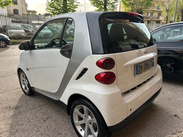 SMART ForTwo usata, con Autoradio