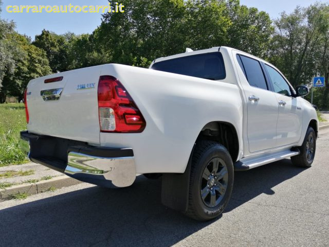 TOYOTA Hilux usata, con Alzacristalli elettrici