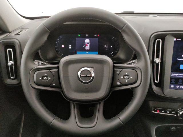 VOLVO XC40 usata, con Park Distance Control
