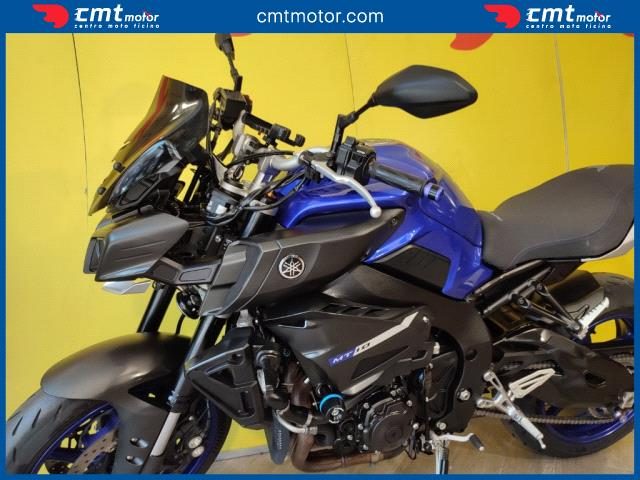 YAMAHA MT-10 usata 7