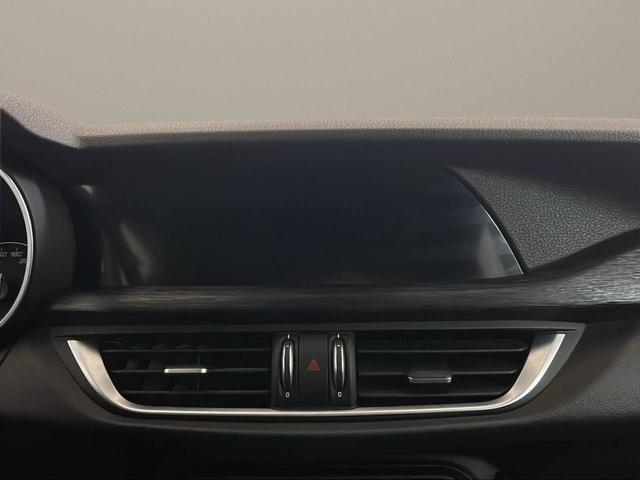 ALFA ROMEO Stelvio usata, con Touch screen