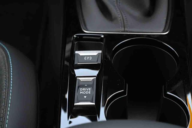 PEUGEOT 2008 usata, con Servosterzo