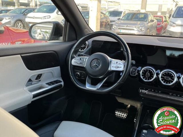 MERCEDES-BENZ GLA 200 usata, con Autoradio