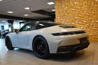 PORSCHE 992 usata 3