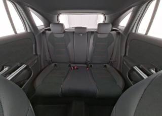 MERCEDES-BENZ GLA 200 usata, con Chiusura centralizzata