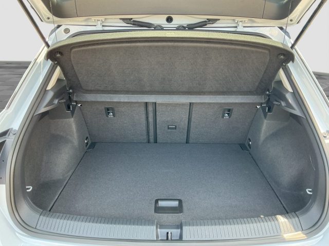 VOLKSWAGEN T-Roc usata 12