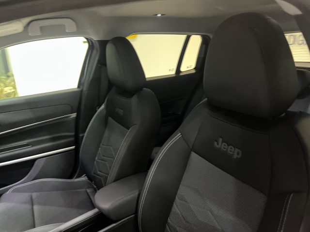 JEEP Avenger usata, con Specchietti laterali elettrici