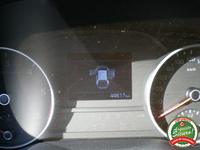 KIA Sportage usata, con Autoradio digitale
