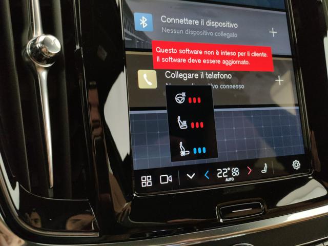 VOLVO V90 Cross Country usata, con Park Distance Control