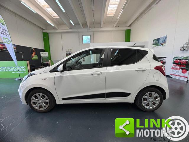 HYUNDAI i10 usata, con Airbag