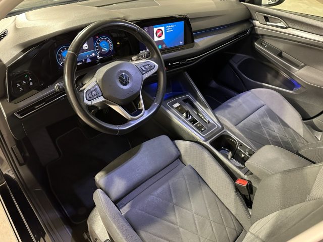 VOLKSWAGEN Golf usata, con Autoradio