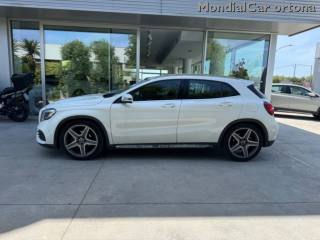 MERCEDES-BENZ GLA 200 usata, con Cruise Control