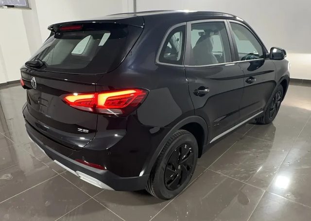 MG ZS usata, con Alzacristalli elettrici