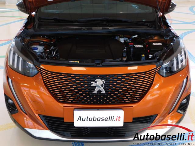 PEUGEOT 2008 usata, con Sedile posteriore sdoppiato