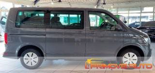 VOLKSWAGEN Caravelle usata 11