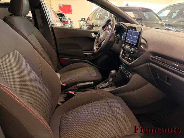 FORD Fiesta usata, con Autoradio