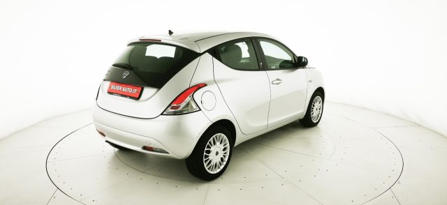 LANCIA Ypsilon usata, con Airbag testa