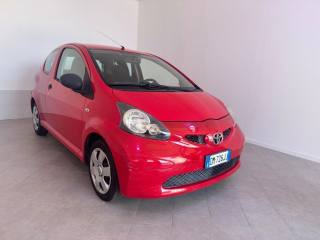 TOYOTA Aygo usata 1