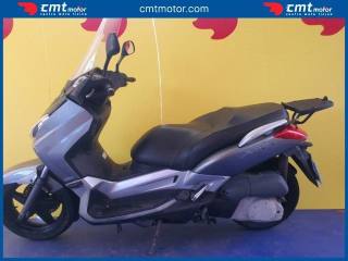 YAMAHA X-Max 250 usata 2